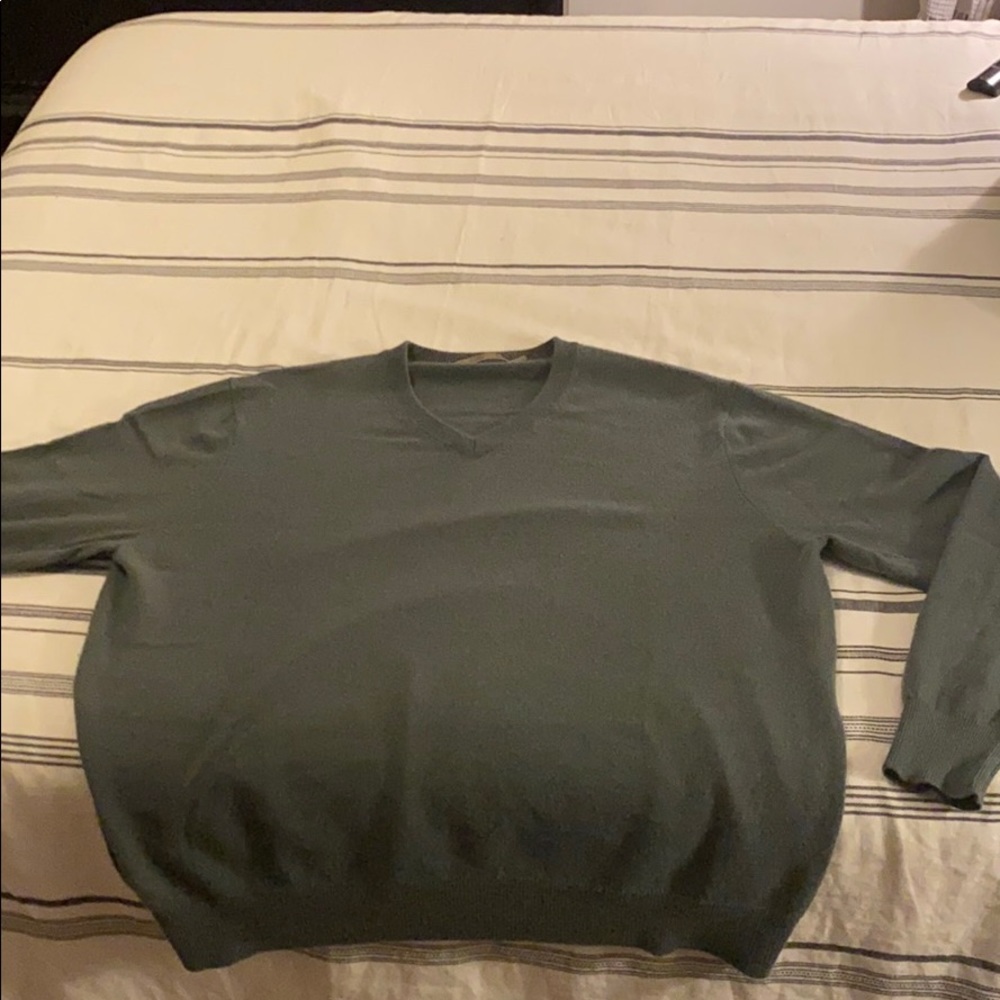 Raffi dark green 100% cashmere sweater size XL